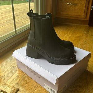 Madden Girl Block Heel Ankle Boots - Like NEW!